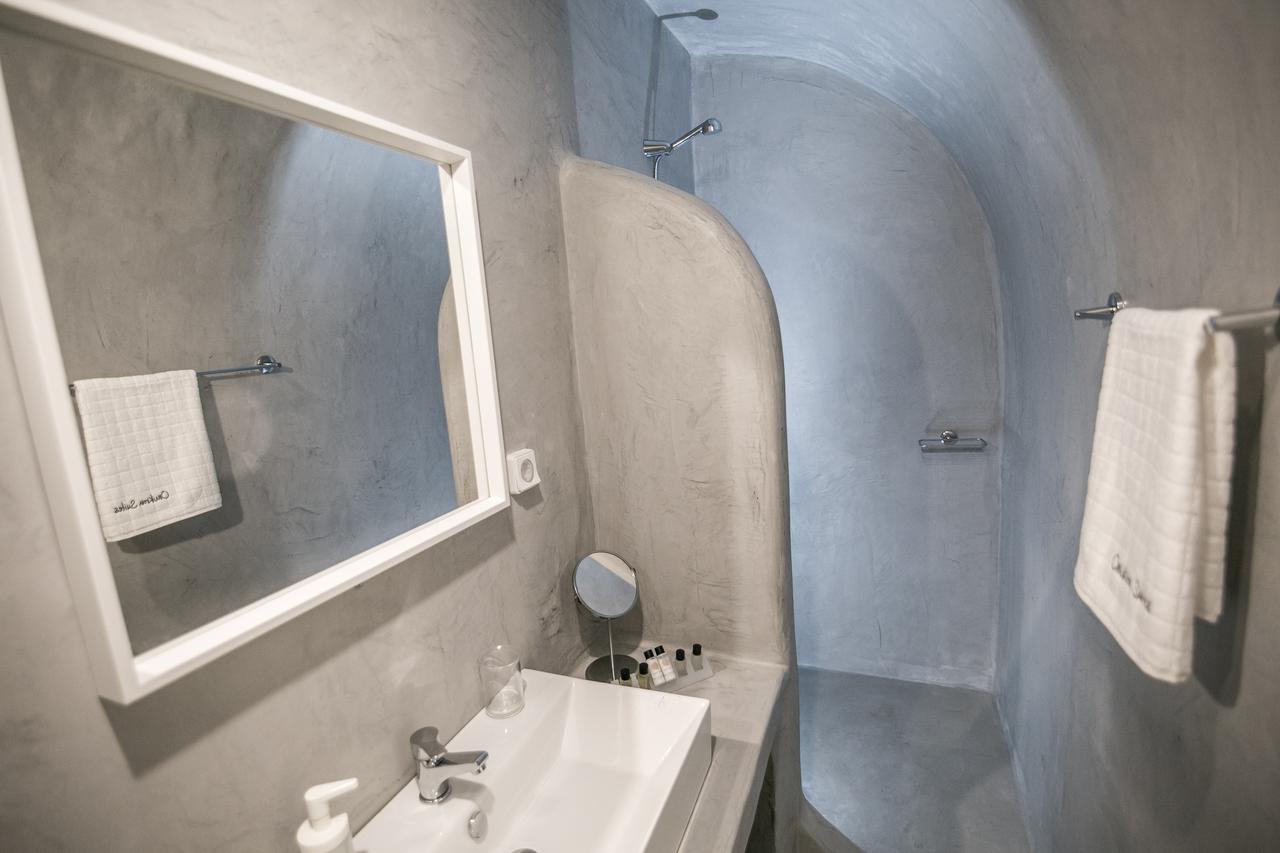 Omikron By Theodora Suites Hotel