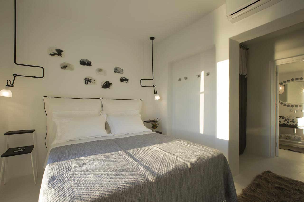 Erosantorini Estate Resort 2*