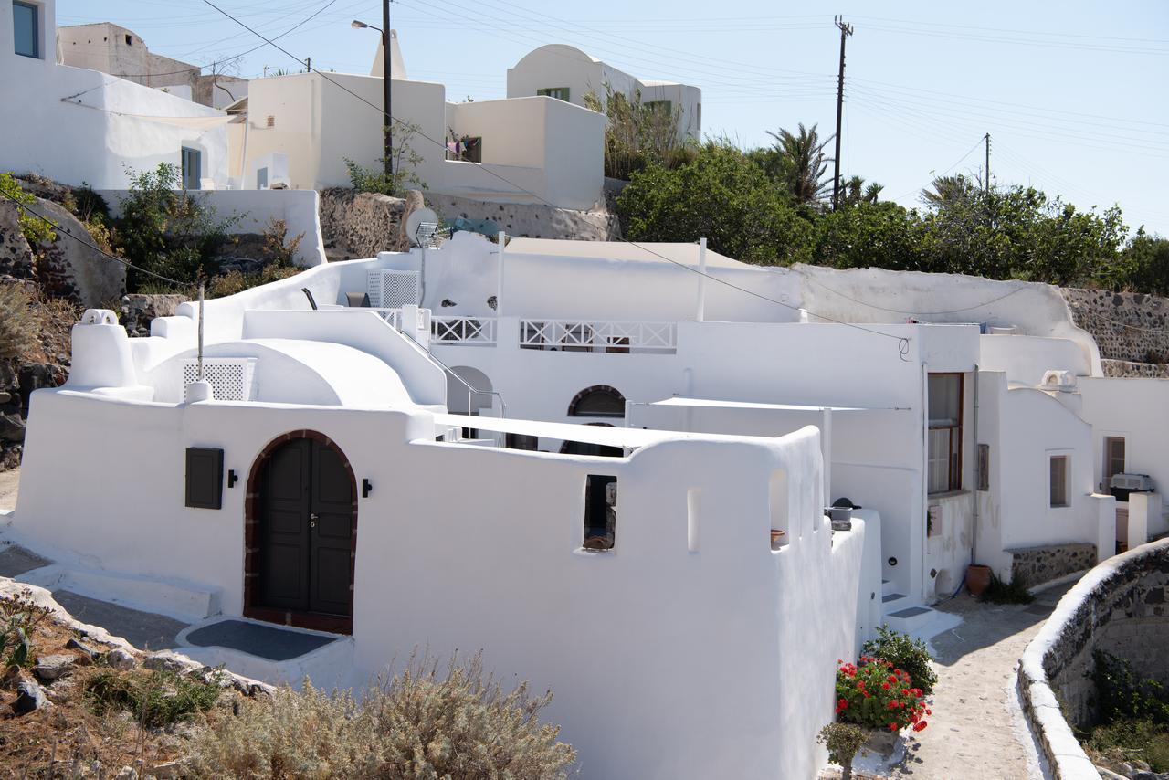 Apartment Caves 1880 Oia (Santorini)