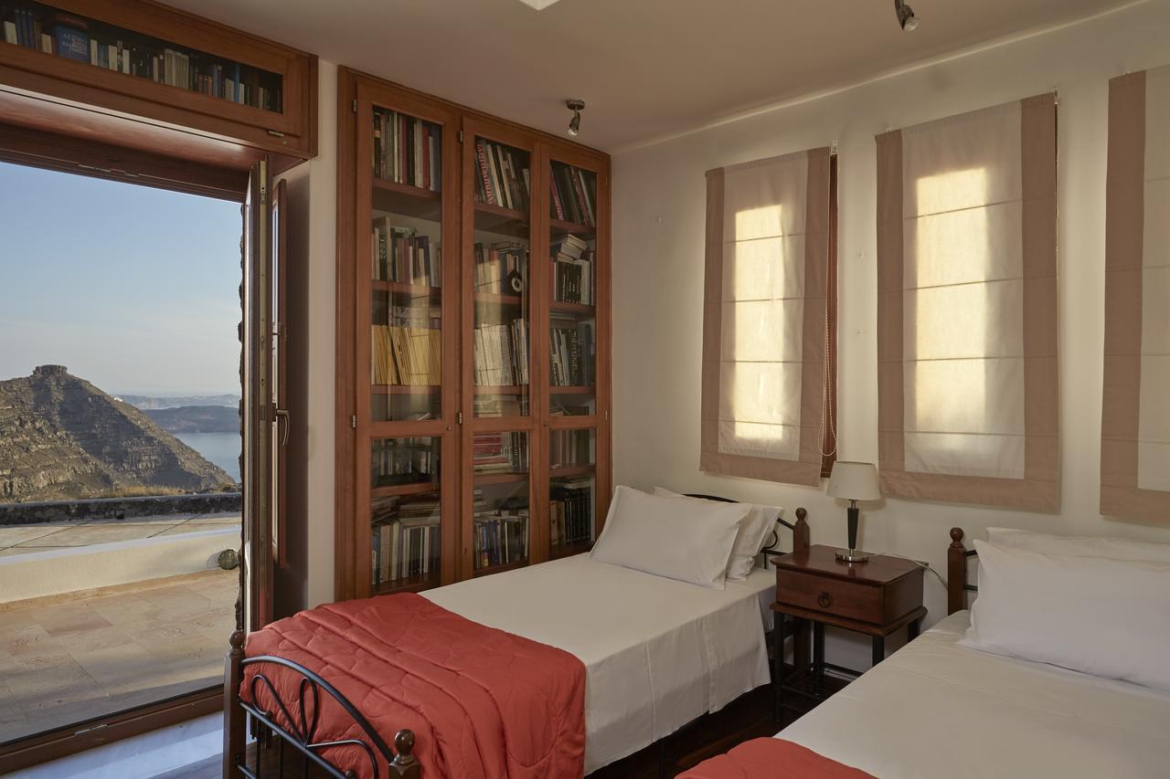 Periscope Villa