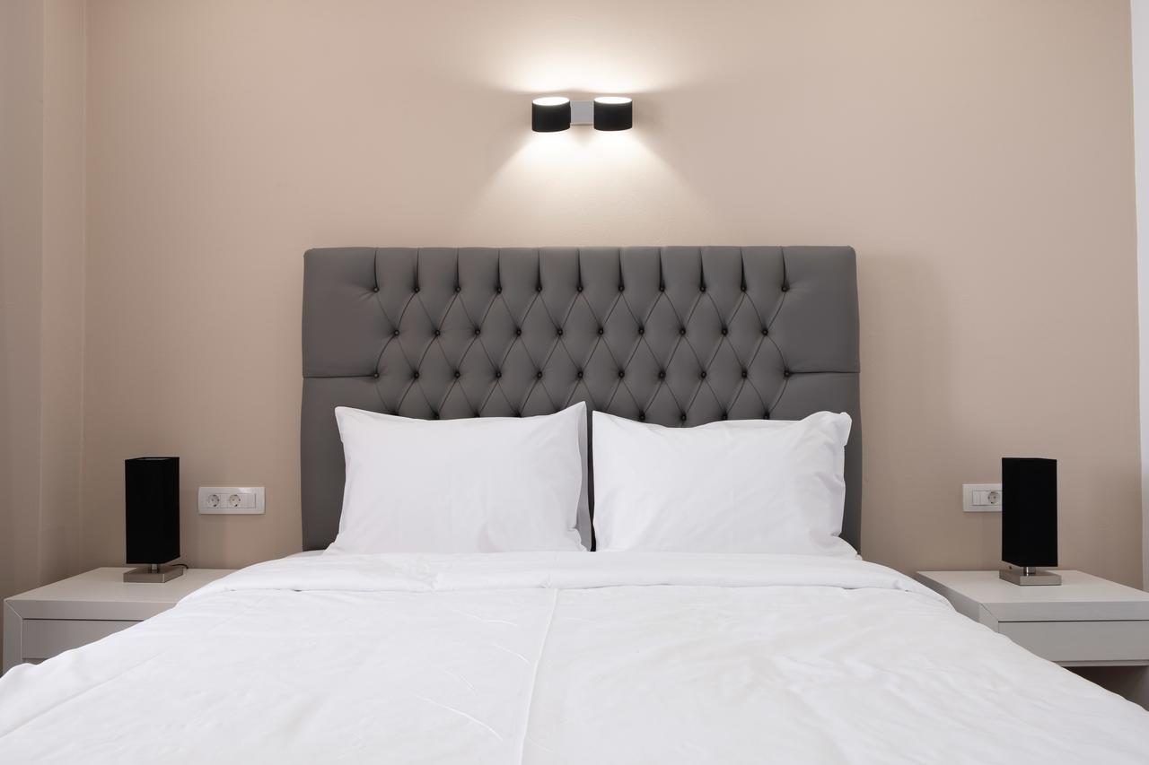 Tristhenia Aparthotel