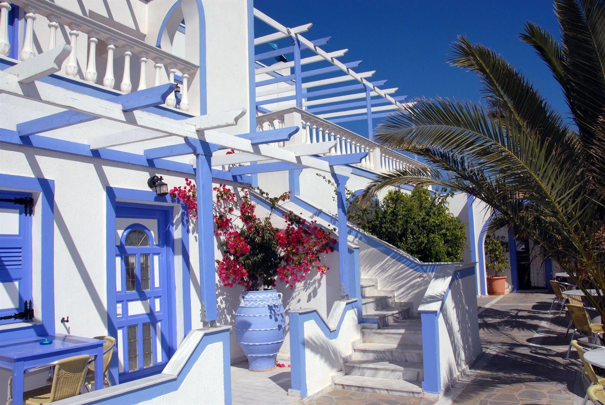 Stavros Aparthotel