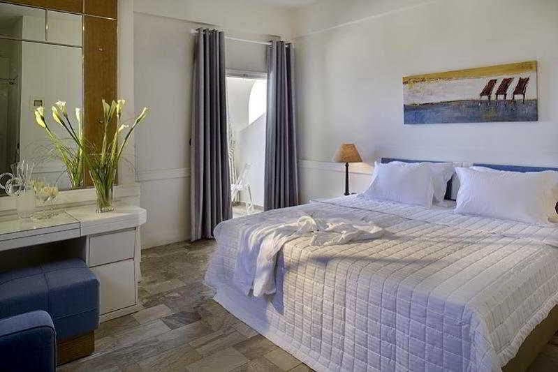 Anemos Lounge 4*