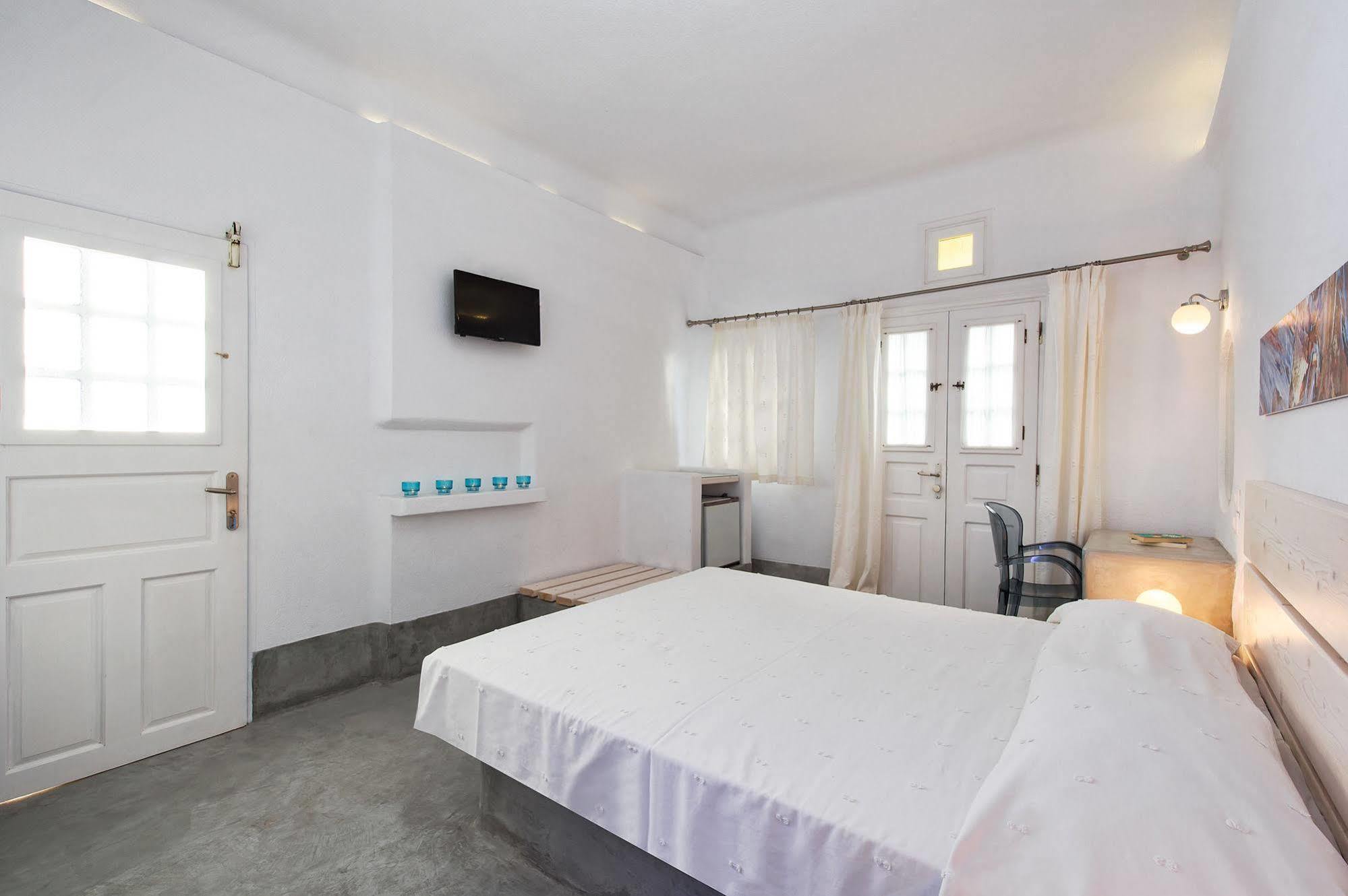 Kouros Village - Adults Only 4* Perissa (Santorini)