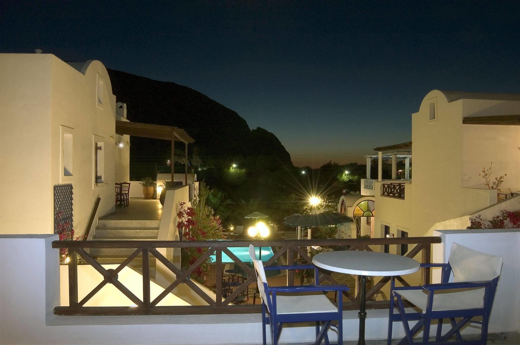 Kouros Village - Adults Only Perissa (Santorini)