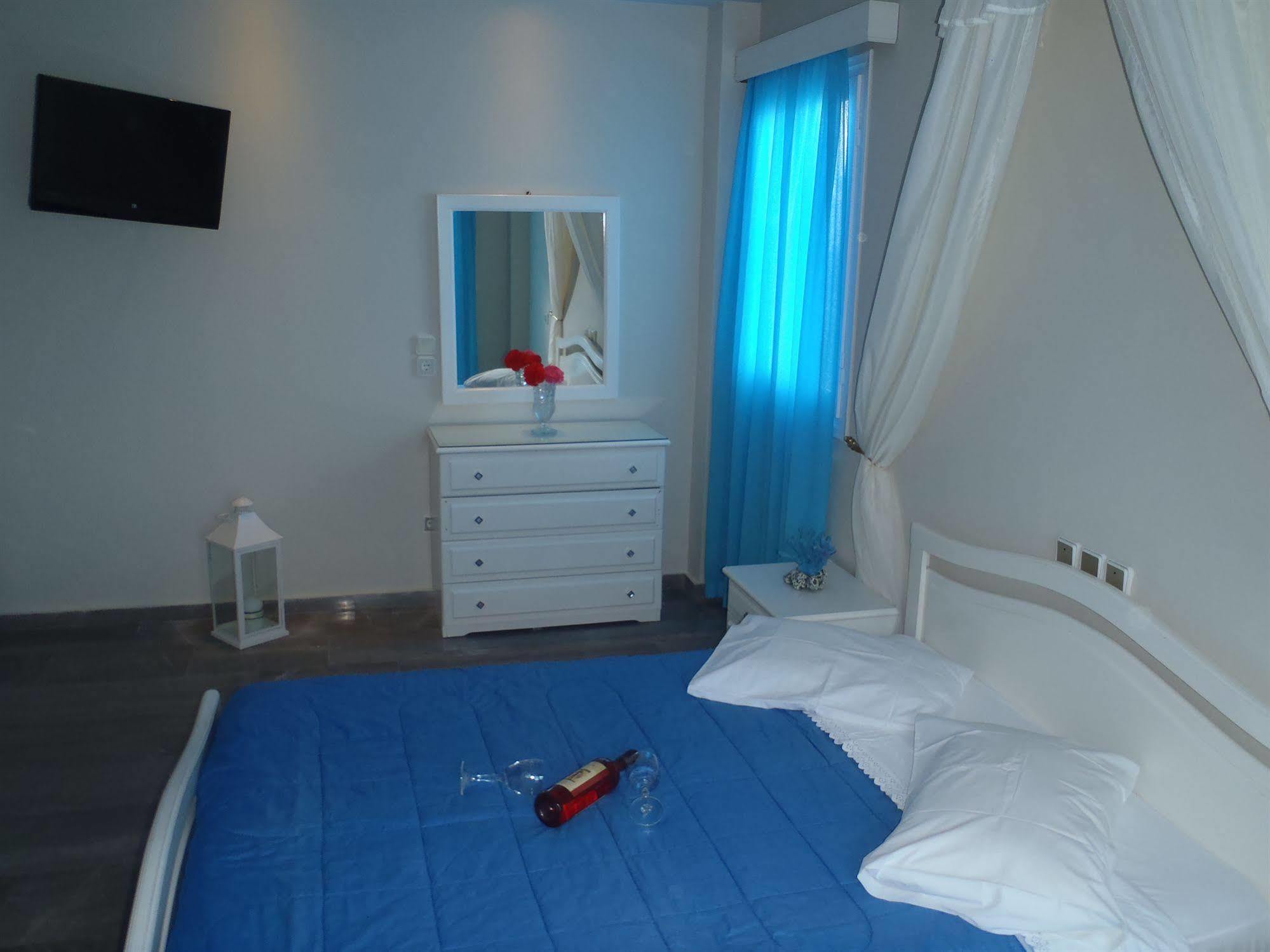 Argiris *