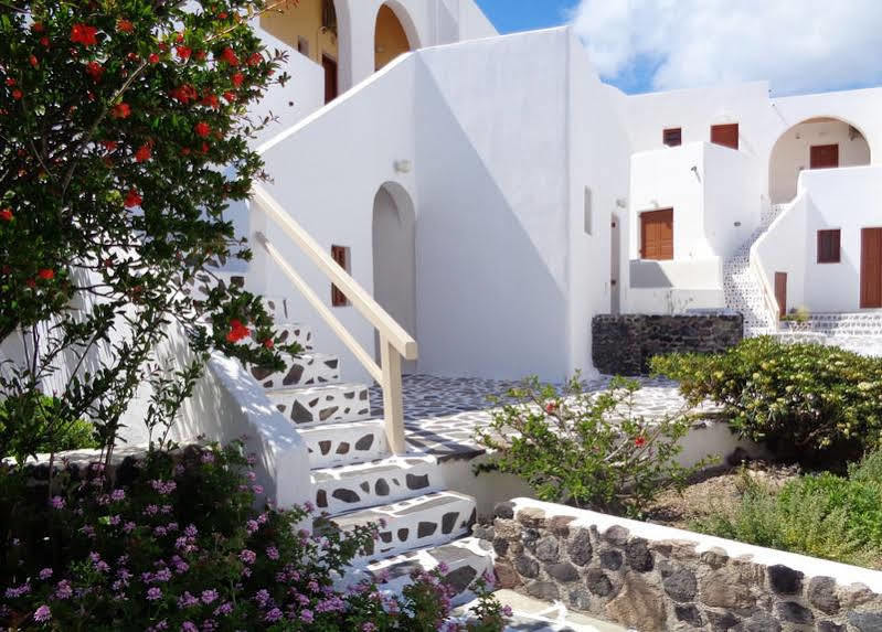 Adamastos Akrotiri (Santorini)
