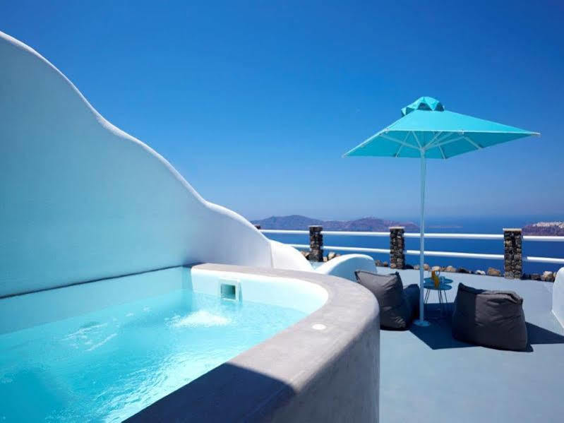 Hotel Adore Santorini