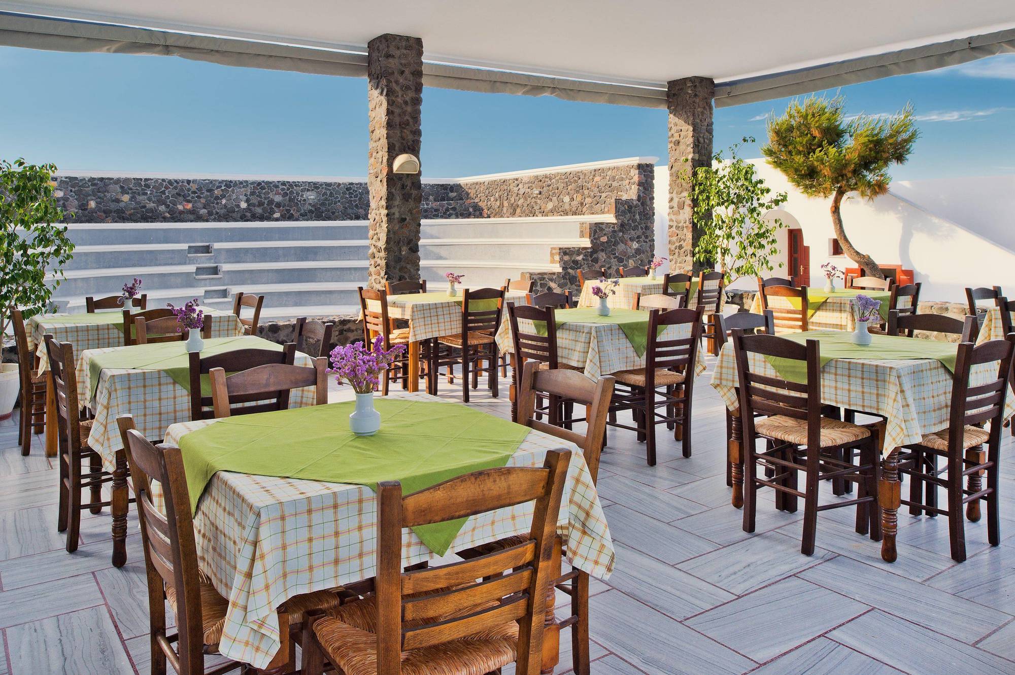 Makarios 3* Kamari (Santorini)