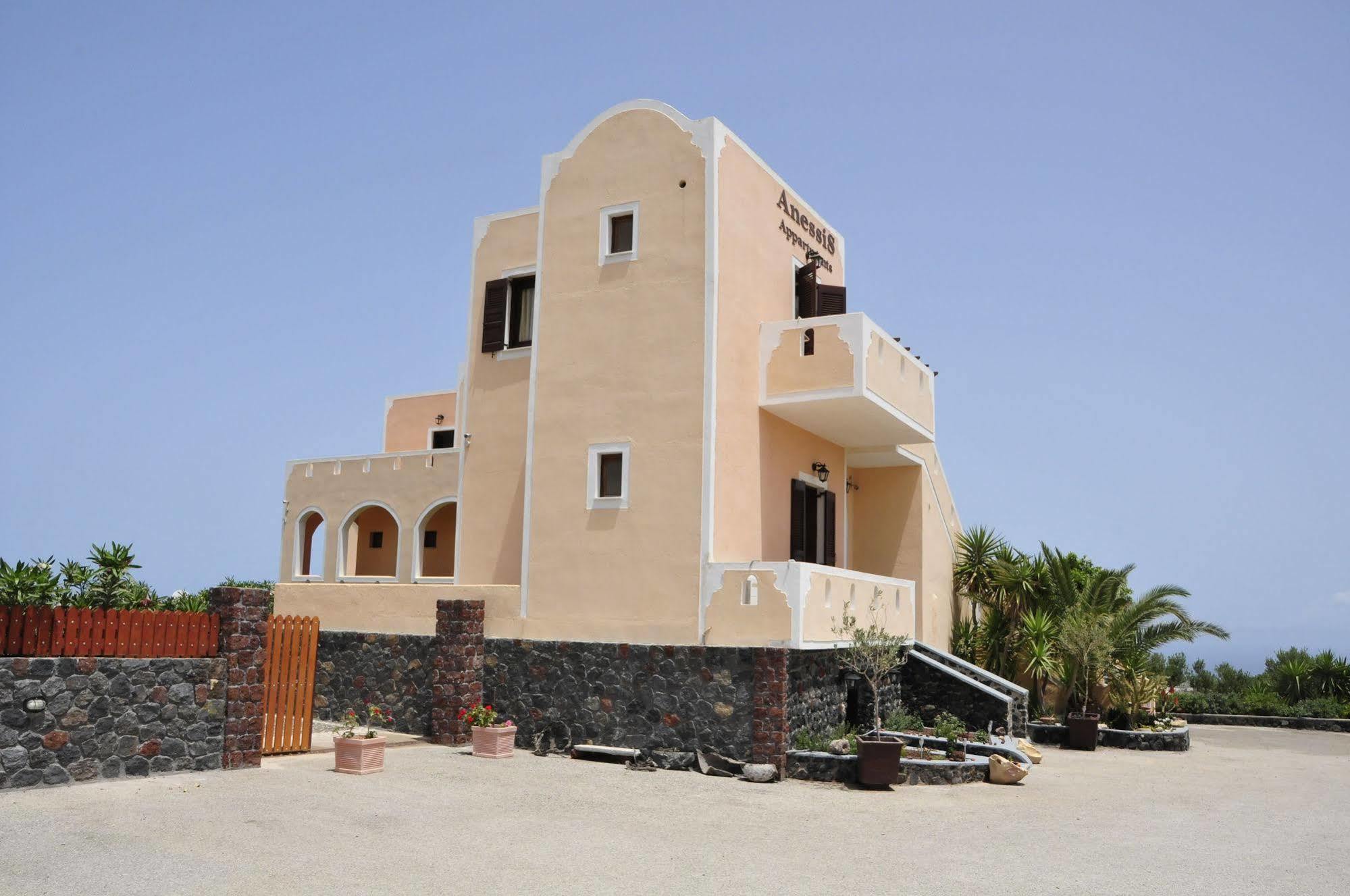 Aparthotel Anessis 3*