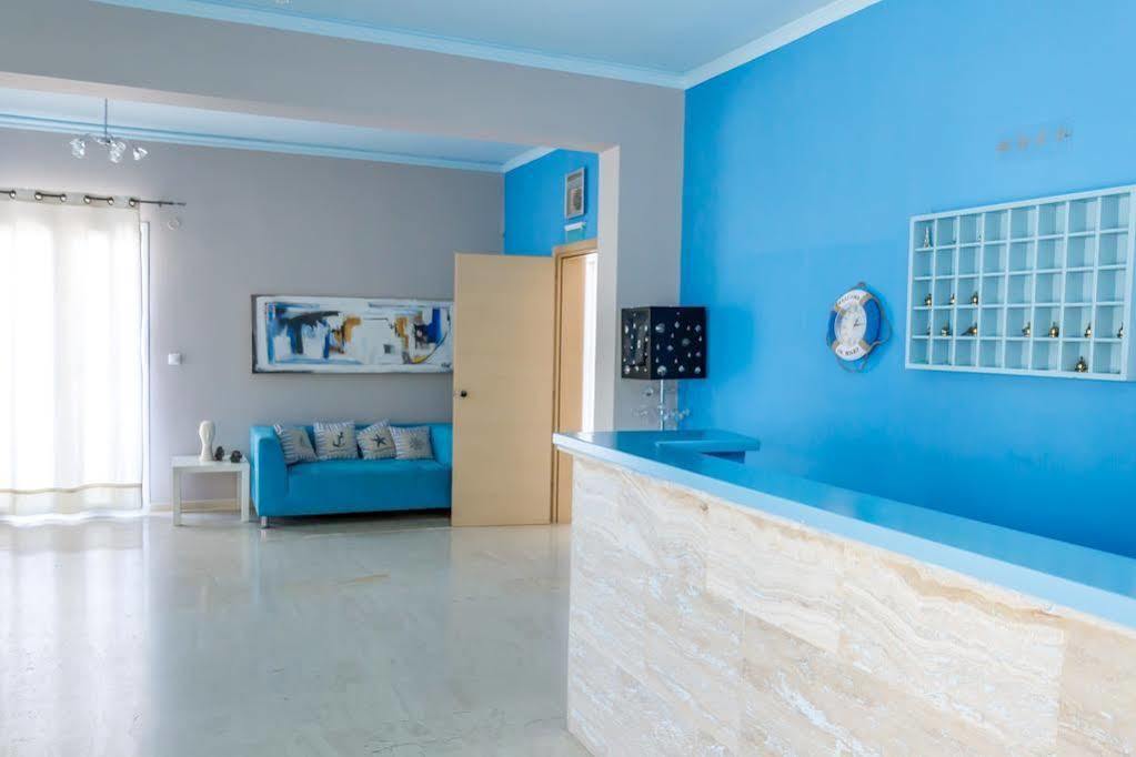 Zorbas Santorini Hotel