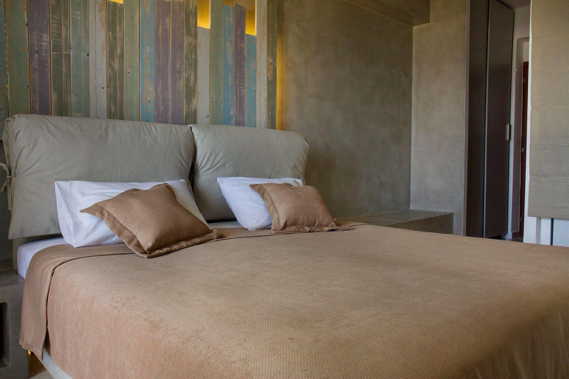 Marios Aparthotel Kamari (Santorini)