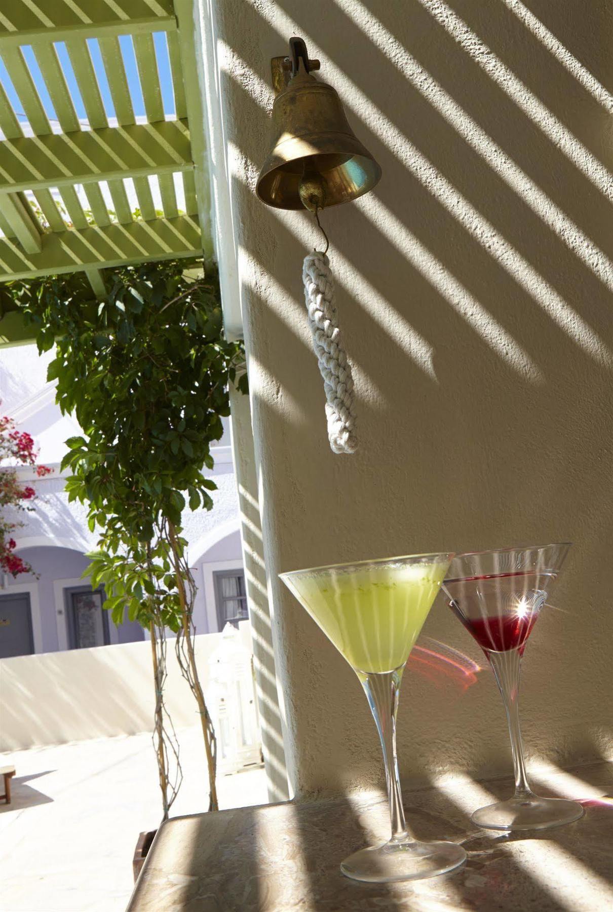 Aparthotel Marios Kamari (Santorini)