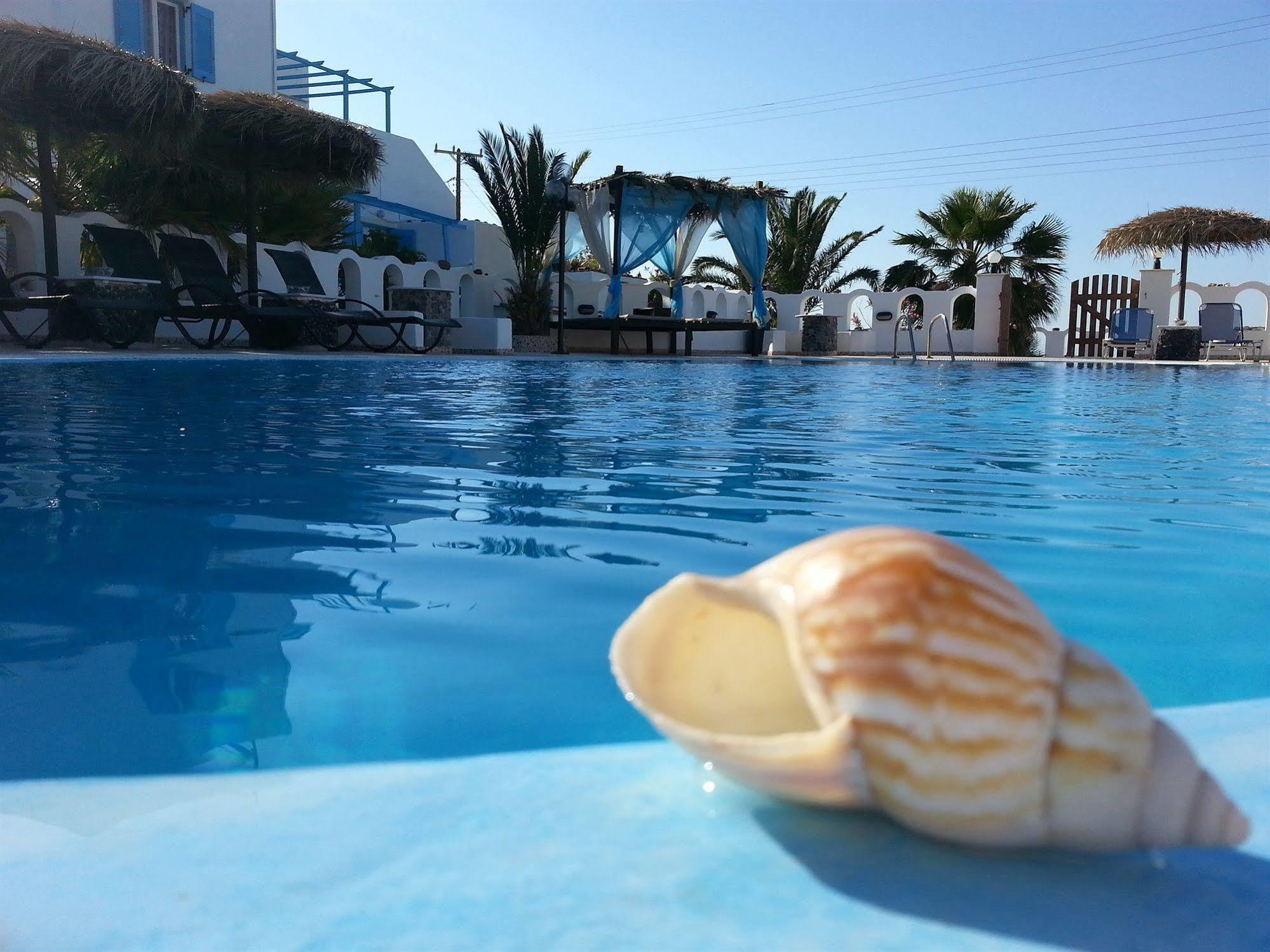 Livadaros Guest house Karterados (Santorini)