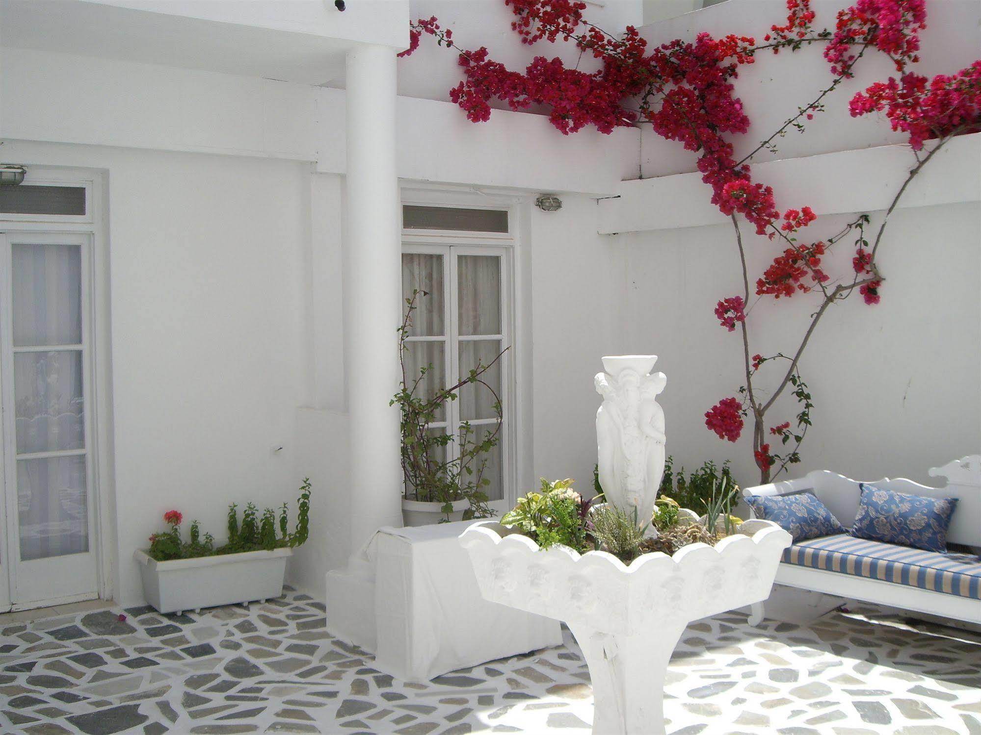 Poseidon Hotel