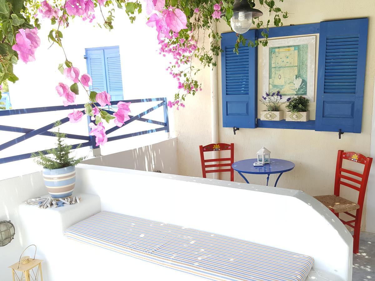 Spyros Santorini Apartment
