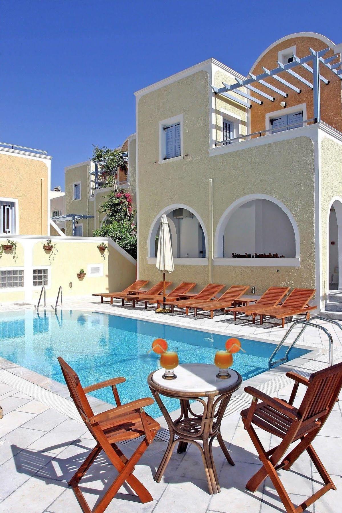 Sellada Aparthotel 3*