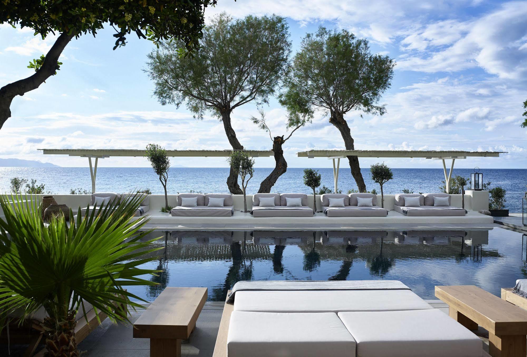 Hotel Bellonias Kamari (Santorini)