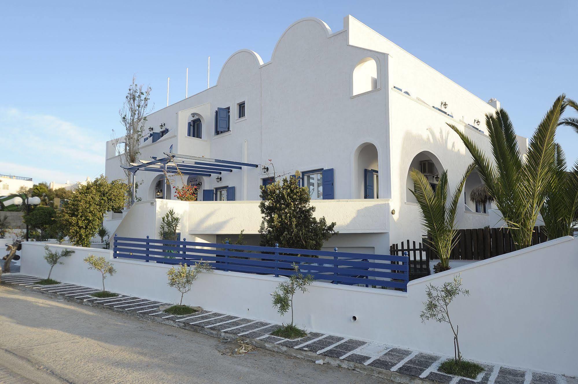 Solaris (adults Only) Fira (Santorini)
