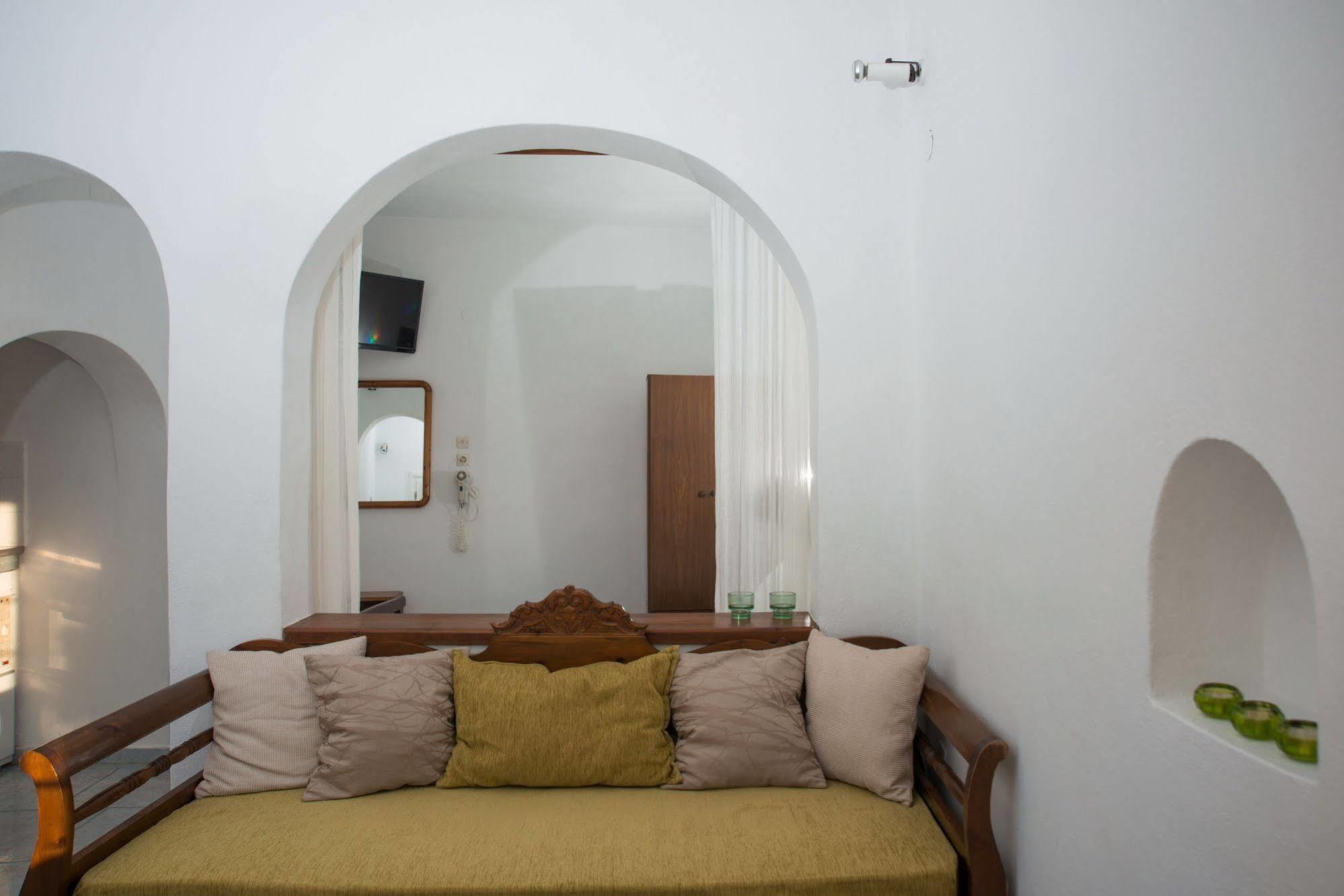 Prekas Apartment *