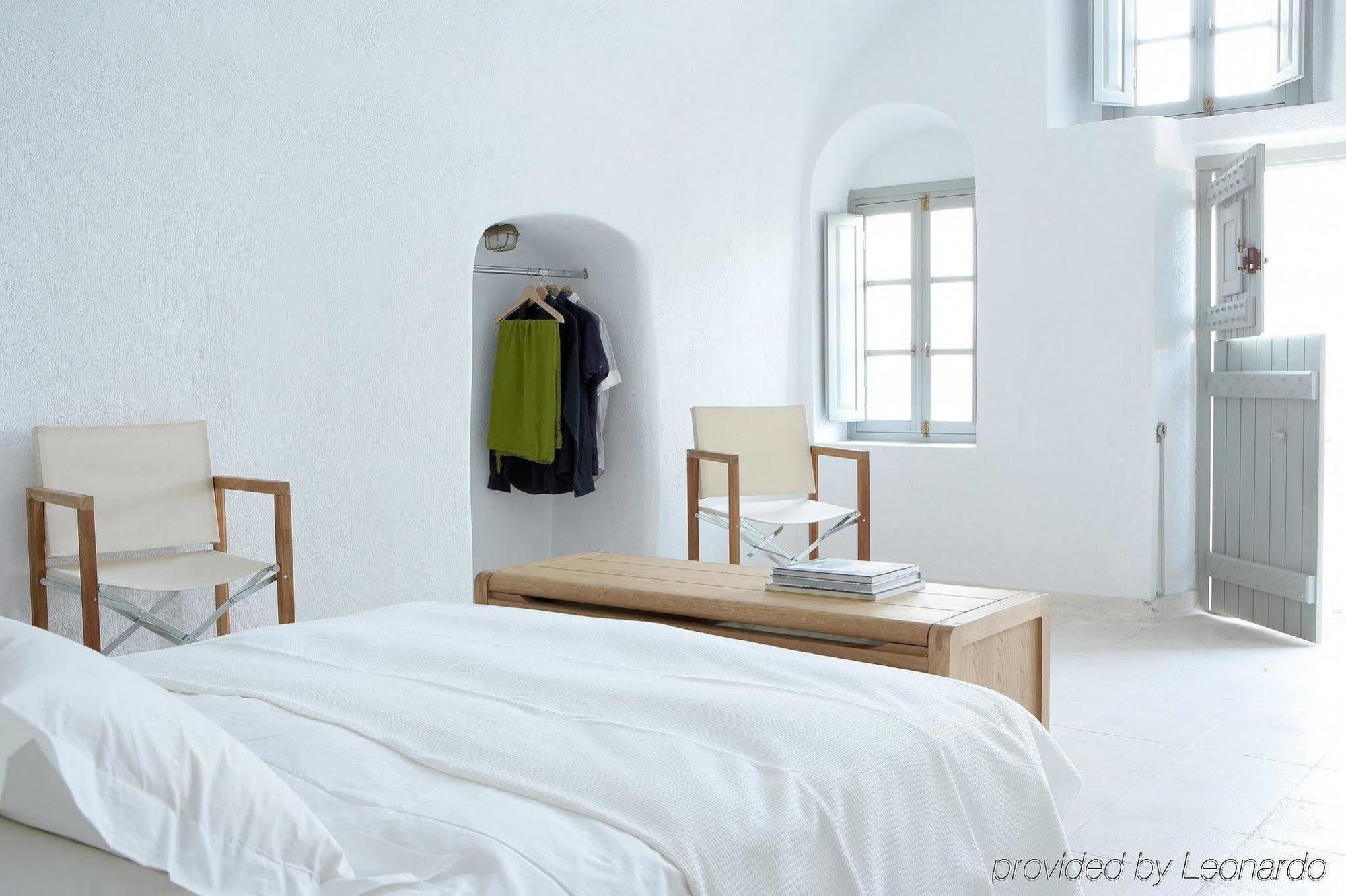 Fabrica Santorini Villa Pyrgos Kallistis