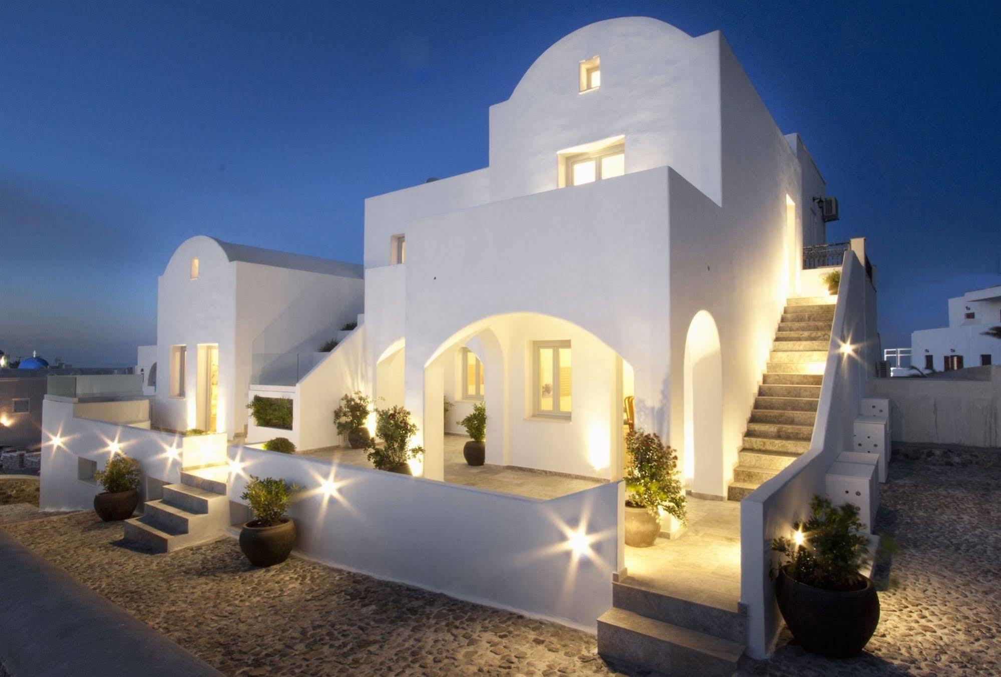 Allure Aparthotel 4*