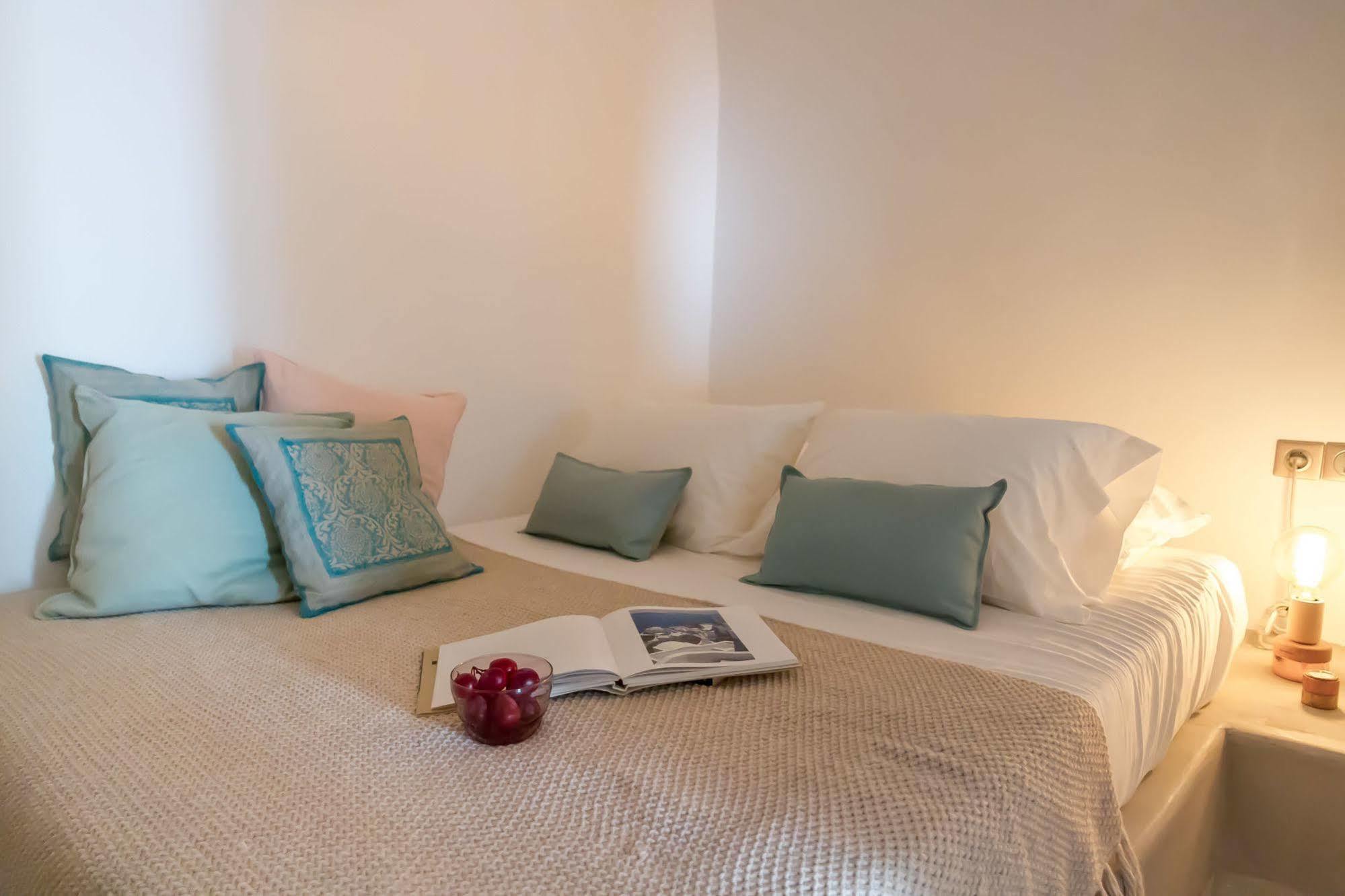 Cleo's Dream Apartment Oia (Santorini)