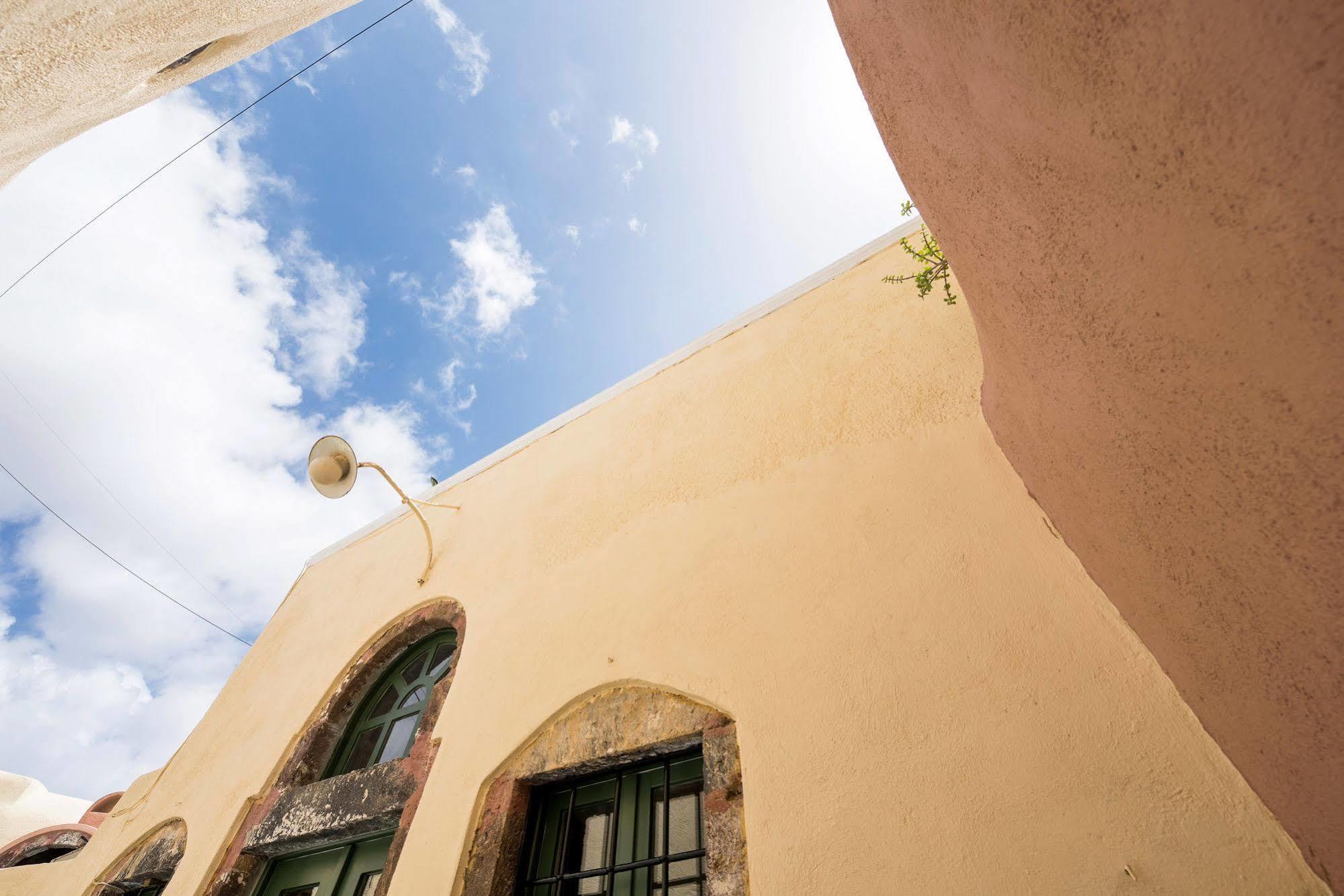 Erofili Pousada Fira (Santorini)