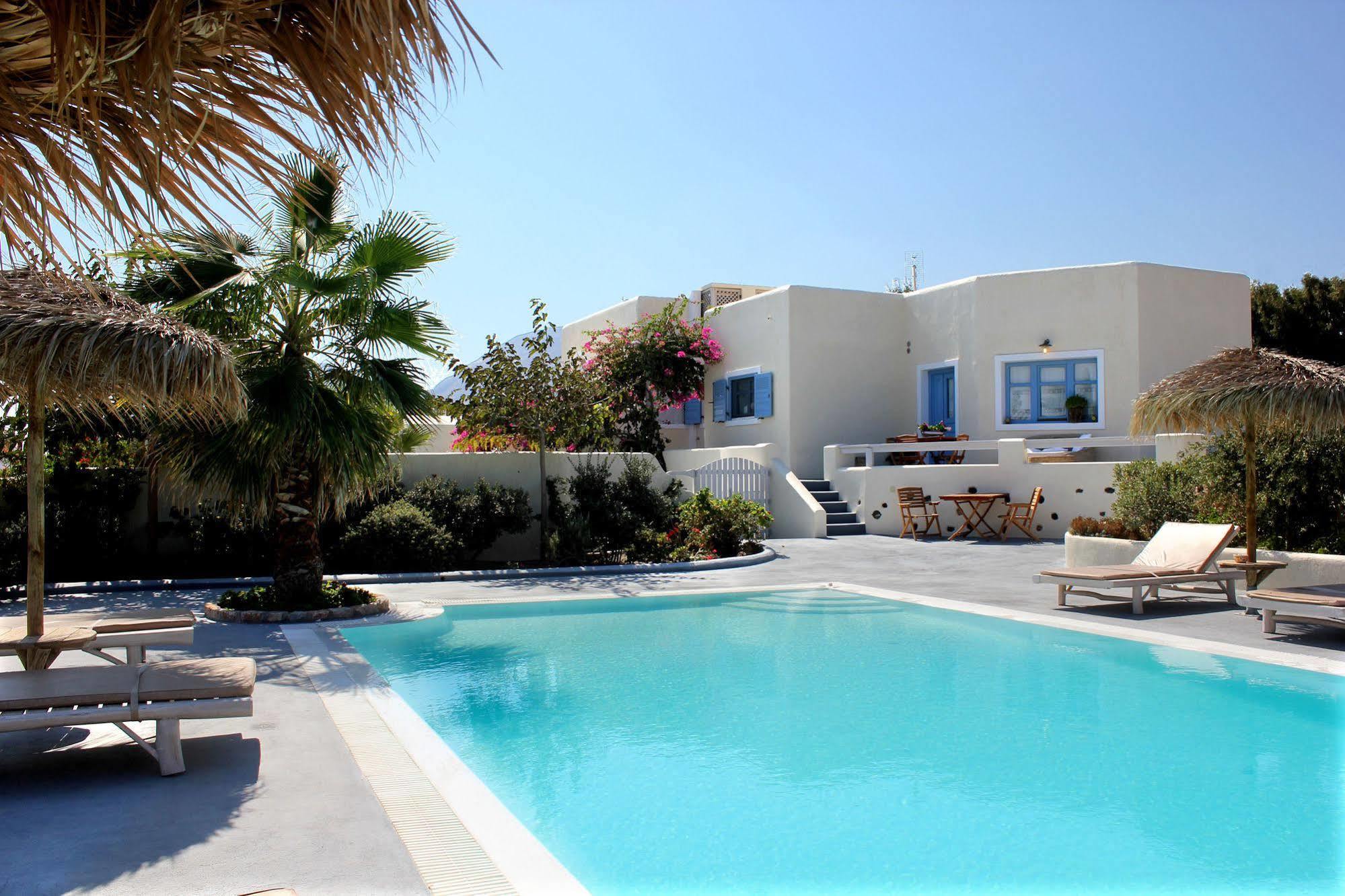 Theros Houses Santorini Kamari (Santorini)