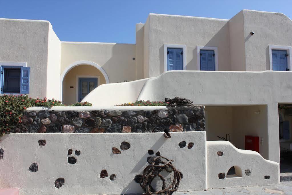 Theros Houses Santorini Holiday home Kamari (Santorini)