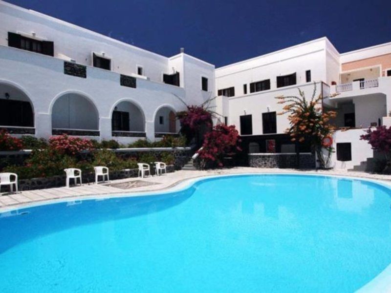 New Haroula Hotel Fira (Santorini)