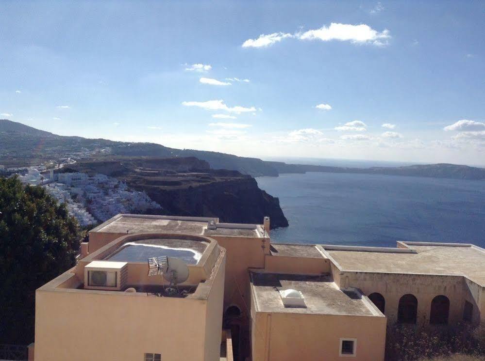 Olive Cave Houses Villa Fira (Santorini)