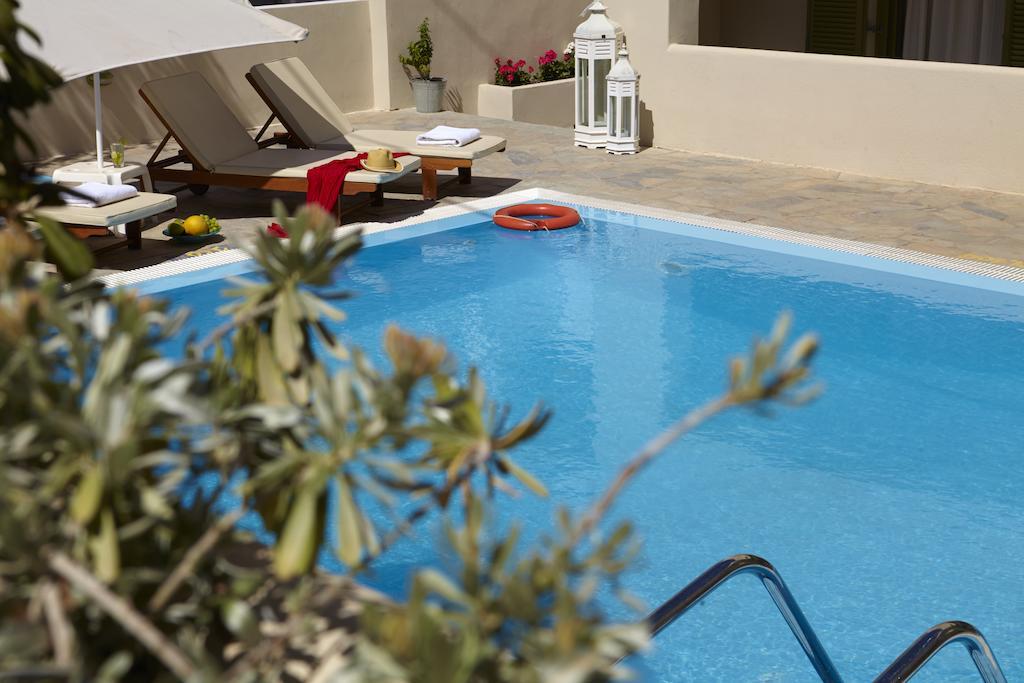 Aparthotel Marios Kamari (Santorini)