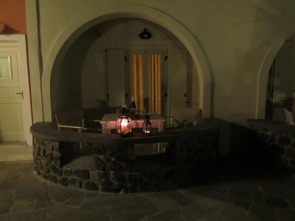 Manos Hotel