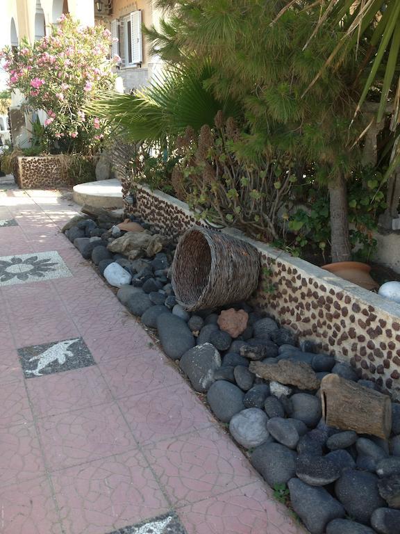 Guest house Livadaros