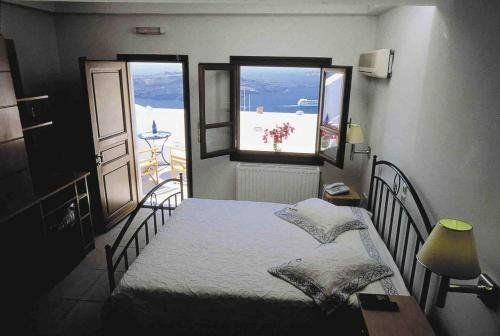 Hotel Theoxenia Caldera Fira (Santorini)