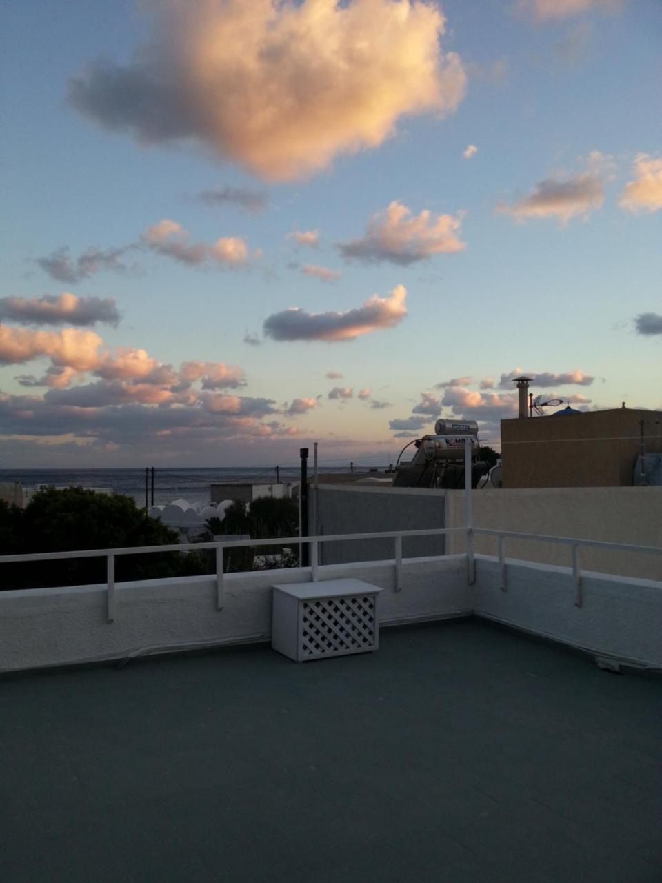 Bed & Breakfast Sagma Beach Rooms Perissa (Santorini)