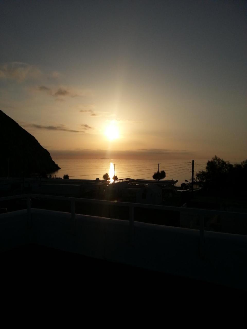 Sagma Beach Rooms Bed & Breakfast