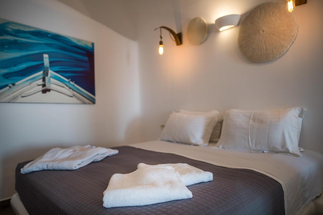 Angel Luxury 3* Fira (Santorini)