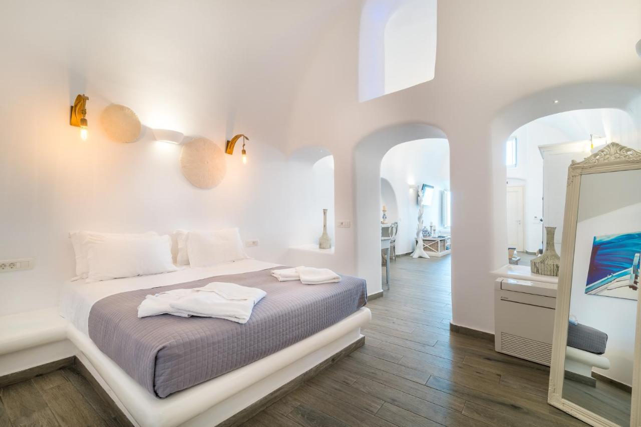 Hotel Angel Luxury Fira (Santorini)