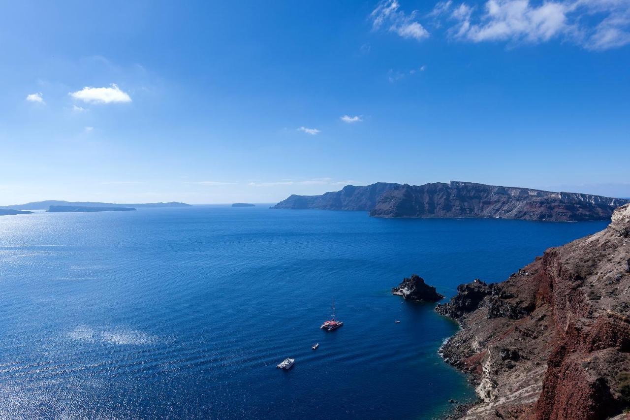 Big Blue By Caldera * Oia (Santorini)