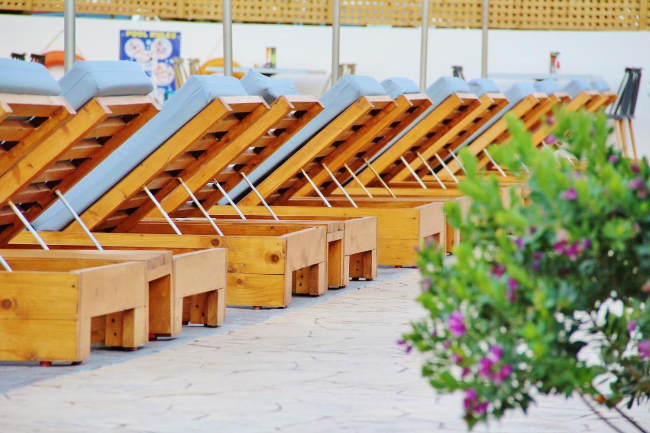 Aparthotel Ifestos Fira (Santorini)
