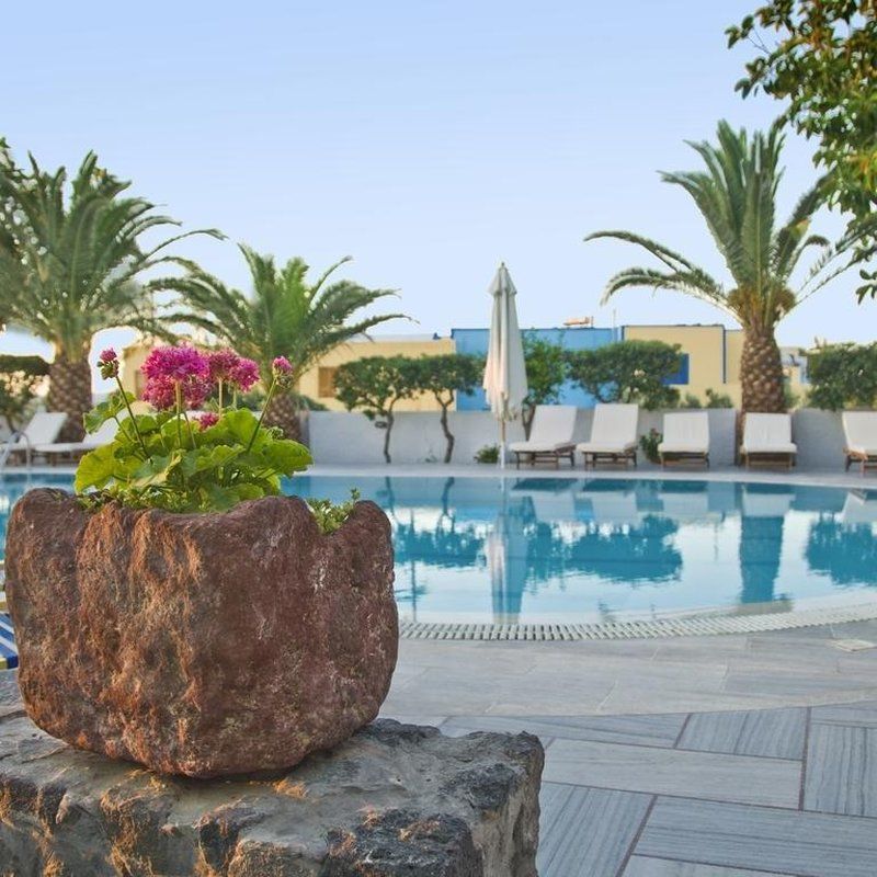 Makarios Hotel
