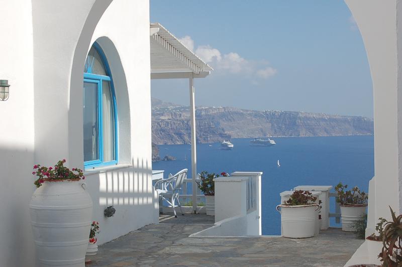 Atlantida Aparthotel