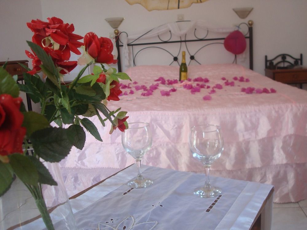 Kafouros Kamari (Santorini)
