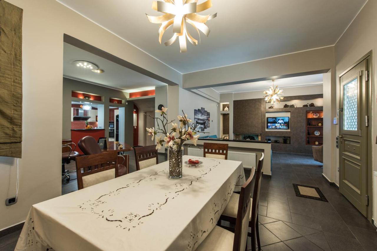 Platinum Villa