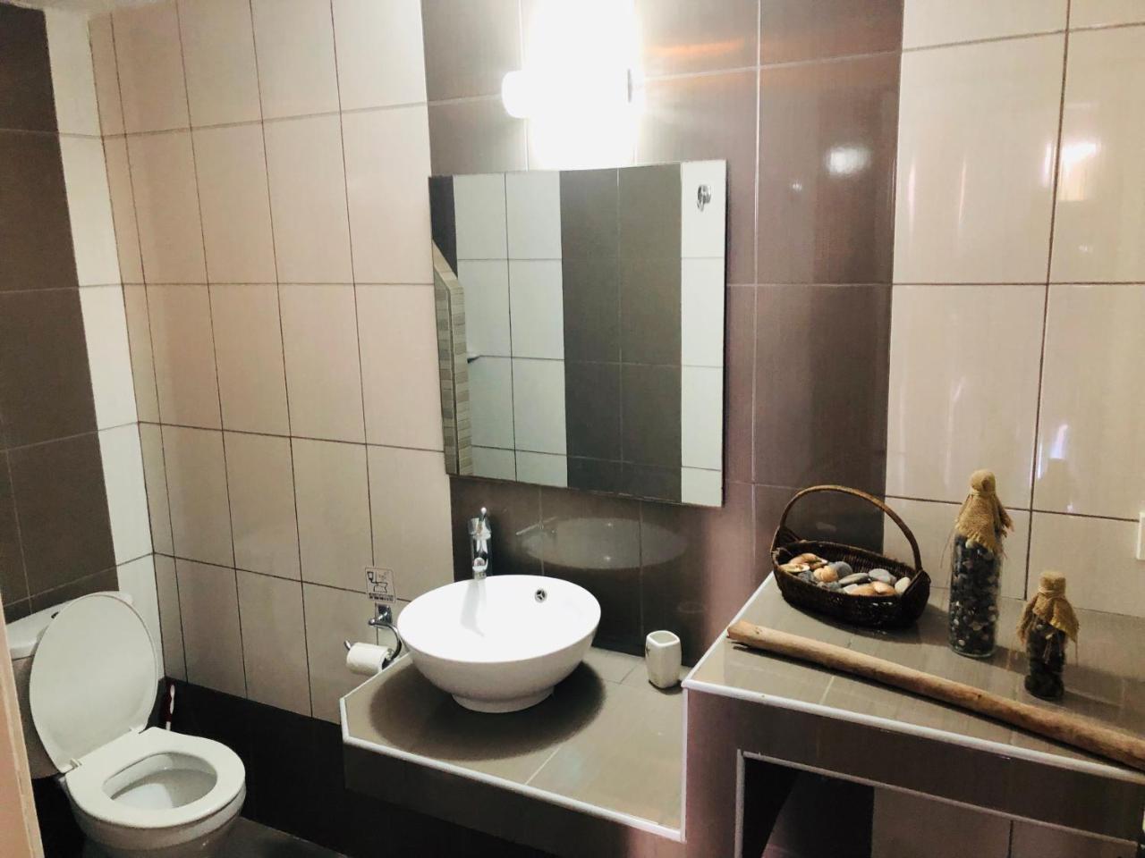 Livadaros 2* Karterados (Santorini)