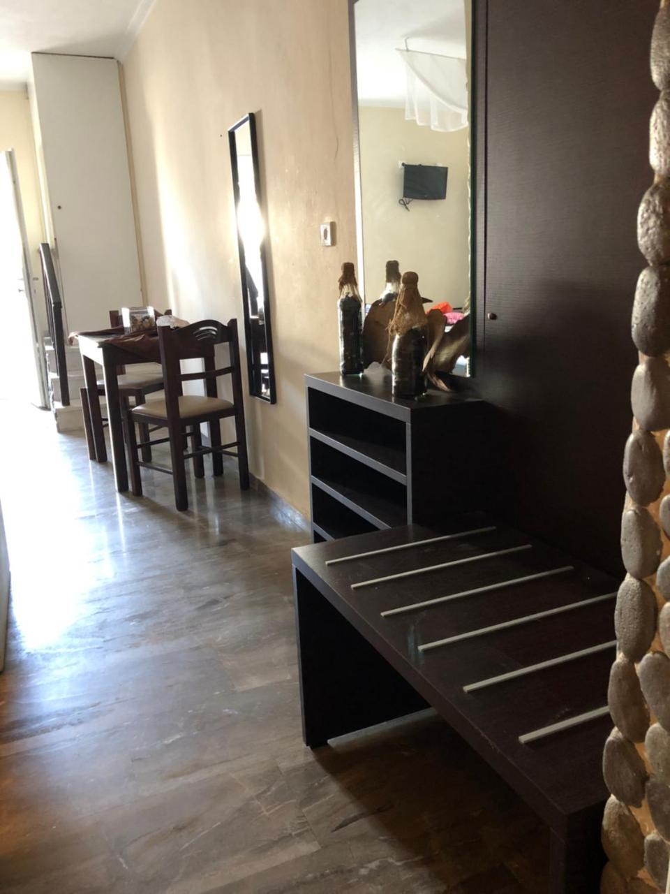 Guest house Livadaros