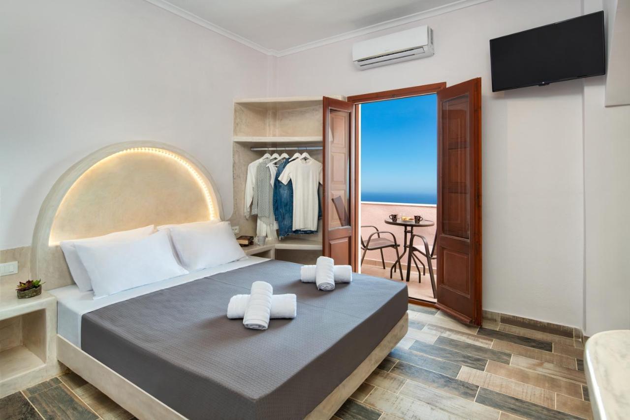 Nectarios 2 Apartment Fira (Santorini)
