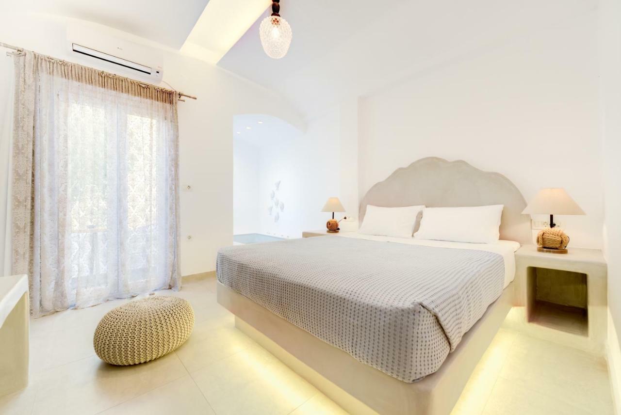 Emerald Collection Hotel Karterados (Santorini)